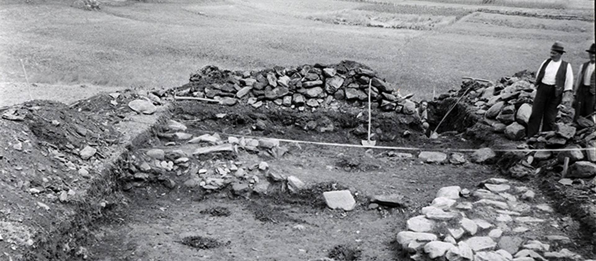 Historisches Bild einer Ausgrabung von 1914