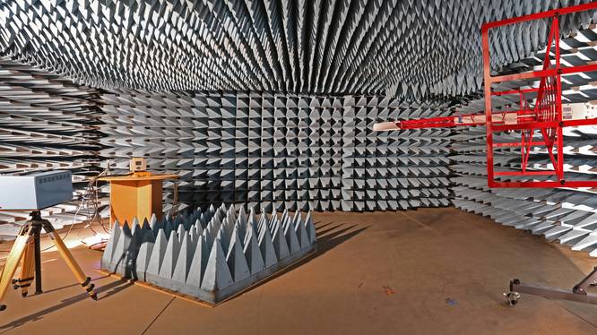 Imagebild EMV Prüfzentrum