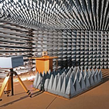 Imagebild EMV Prüfzentrum