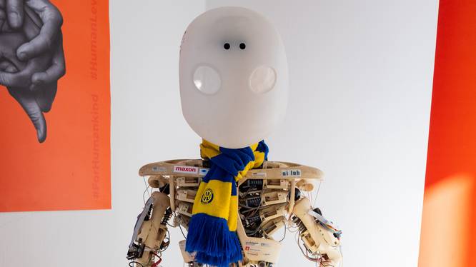 Das Beste von Mensch und Maschine vereinen: Die neue KI soll auf Kreativität ausgelegt und in der Lage sein, möglichst schnell aus allen verfügbaren Informationen zu lernen und eigen-ständig zu denken.