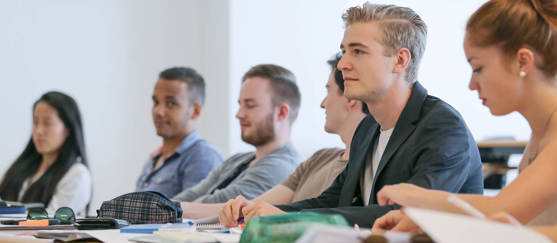 Studierende im Unterricht