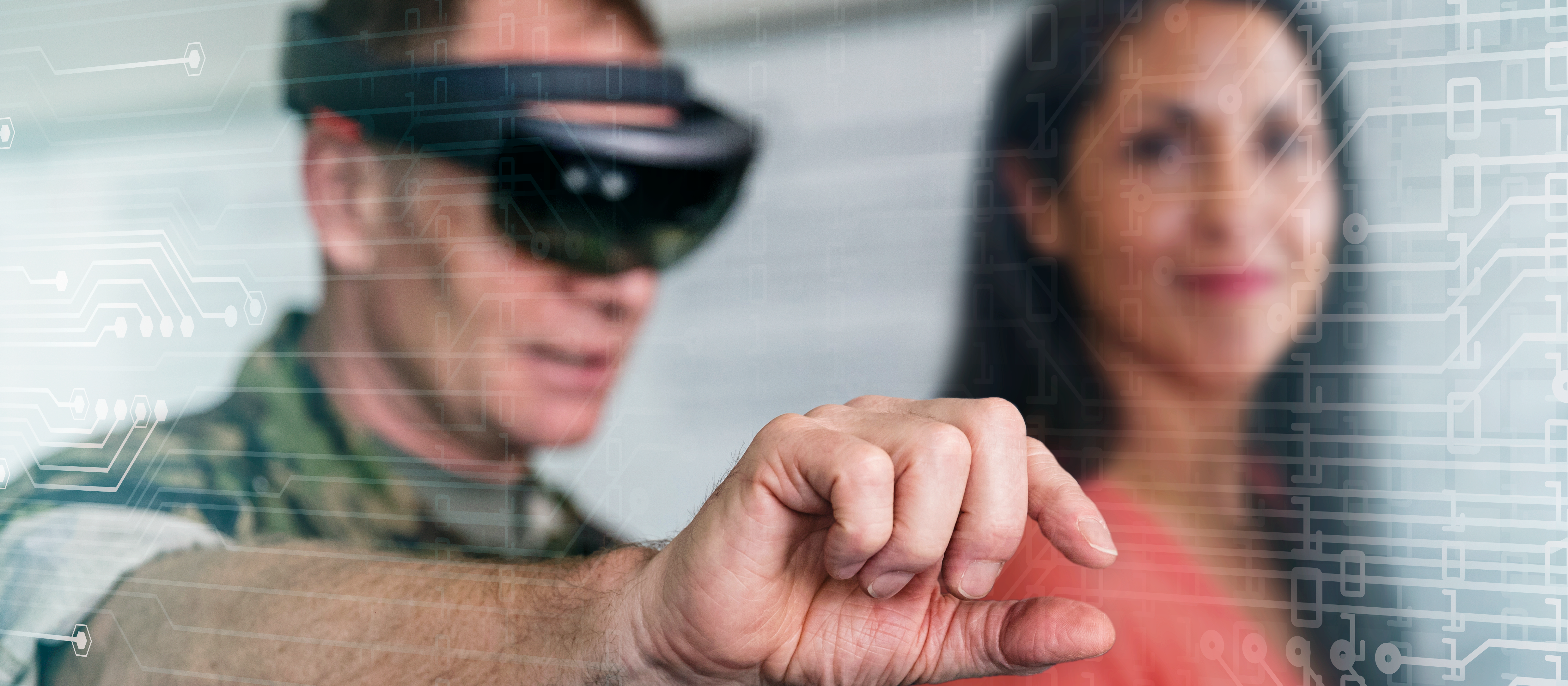 Zwei Studierende im CAS Strategy with Impact