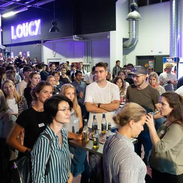 [Translate to Rätoromanisch:] Alle neuen Bachelor- und Masterstudierenden treffen sich an der Kick-off-Veranstaltung in Chur.