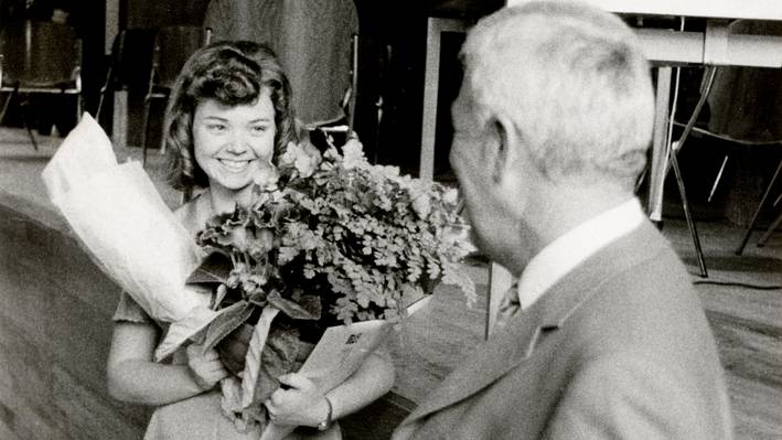 Monika Wirth Diplomübergabe