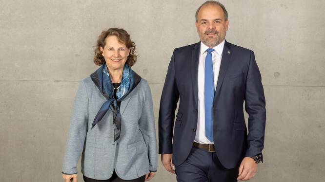 Beiträge zugunsten der Gesellschaft haben für Brigitta M. Gadient und Gian-Paolo Curcio oberste Priorität.