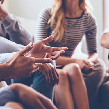 In Diskussion bleiben, Werte leben und Wissen vermitteln - darauf kommt es an.