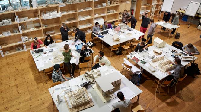 Atelier FH Graubünden Wissensplatz Architekten und Bauingenieurinnen ziehen am gleichen Strick