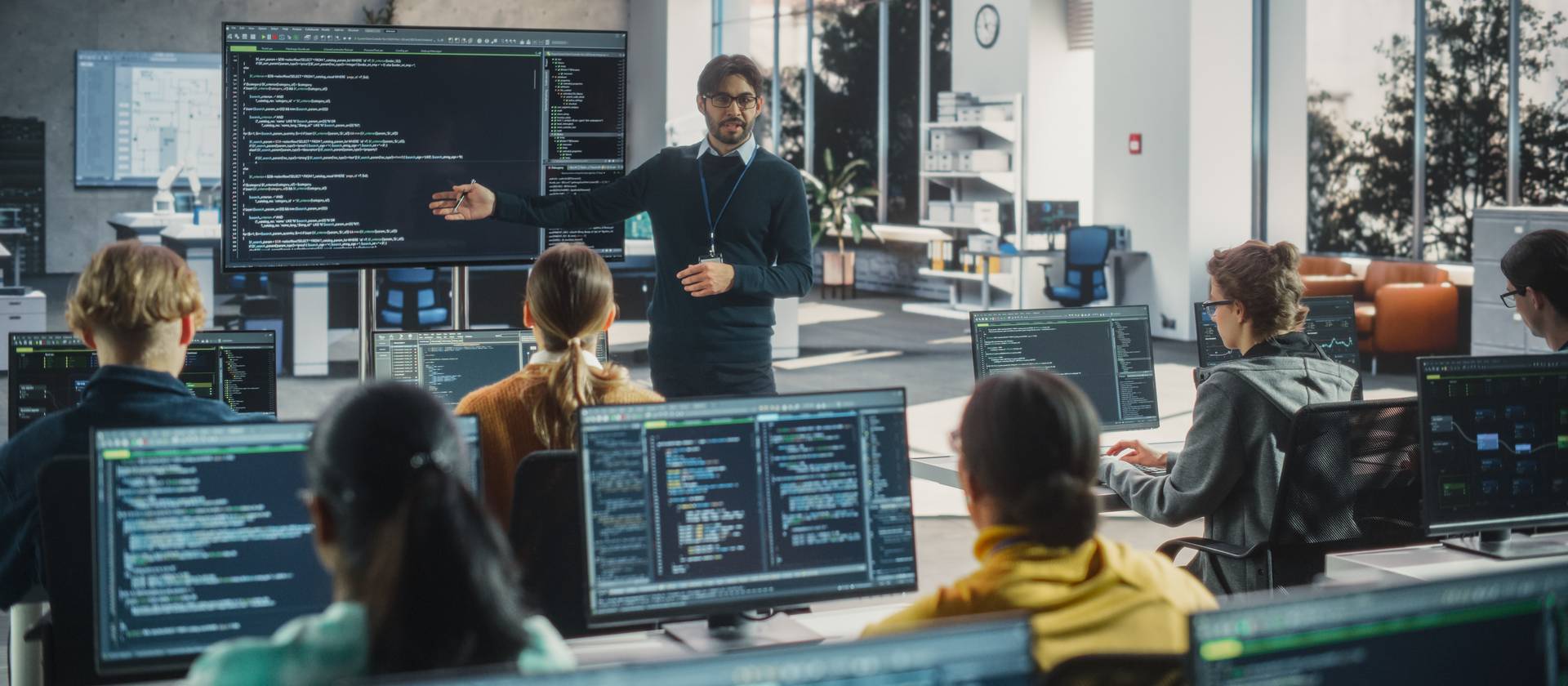KI Studium: Studierende am Computer