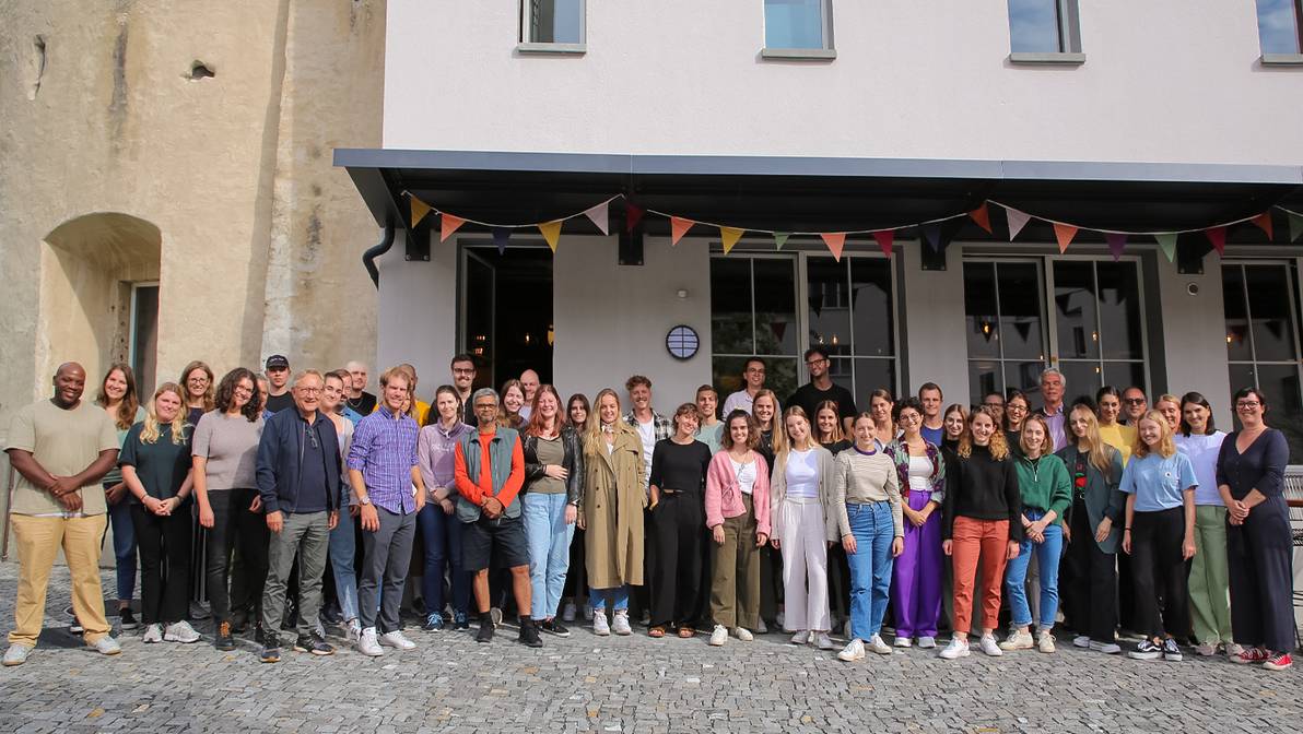 Zum ersten Mal nehmen 39 Persönlichkeiten das konsekutive Masterstudium «Digital Communication and Creative Media Production» in Angriff, ein einzigartiges Angebot der Fachhochschule Graubünden in Kooperation mit der Universität Freiburg.
