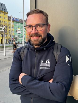 Portraitbild Hannes Schramm