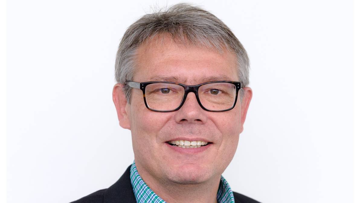 Prof. Dr. Guido Schuster übernimmt die Leitung des Departements Angewandte Zukunftstechnologien der FH Graubünden per März 2026.