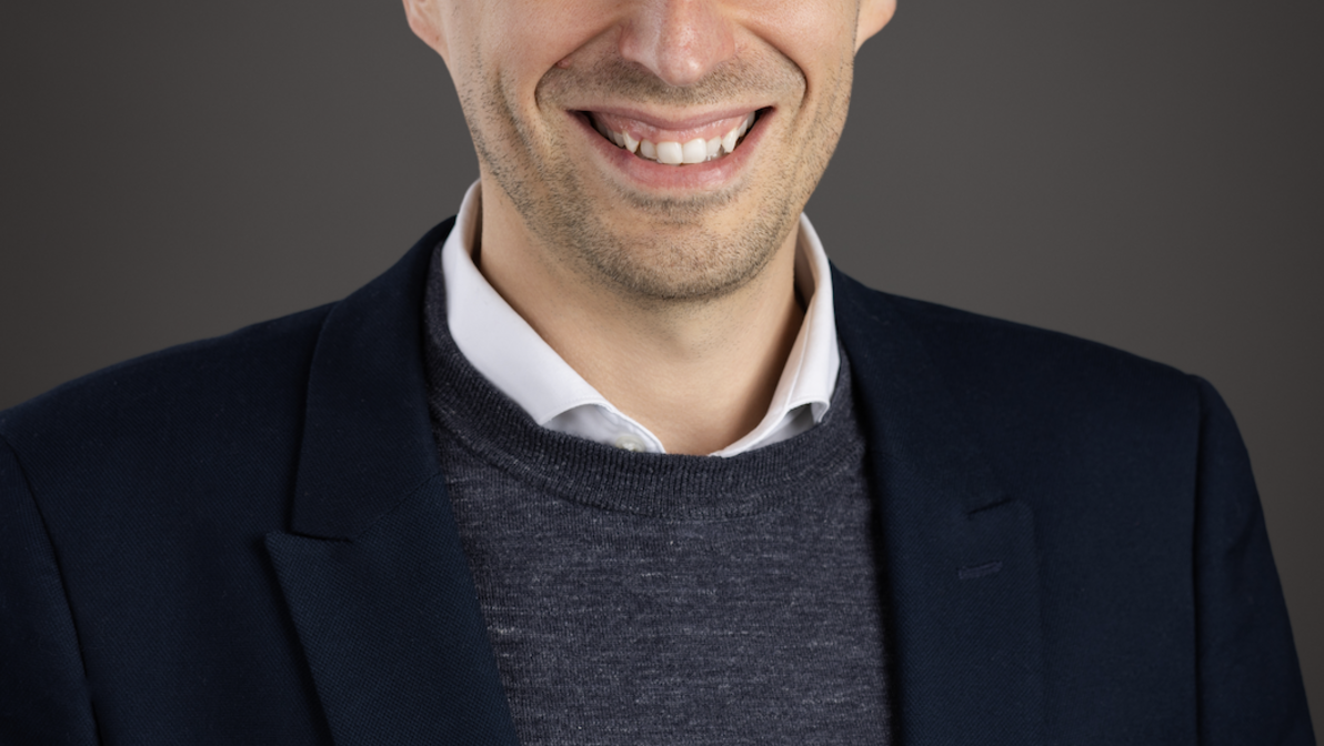 Dr. Lukas Peter übernimmt die Leitung des Schweizerischen Instituts für Entrepreneurship der Fachhochschule Graubünden.