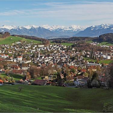 Undatierte Luftaufnahme des Dorfkerns der Gemeinde Wald ZH / ©Gemeinde Wald ZH
