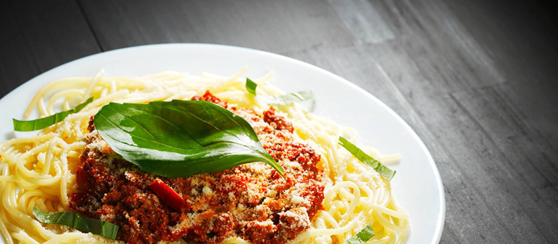 Mensa FHGR: Ein Teller Spaghetti