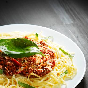 Mensa FHGR: Ein Teller Spaghetti