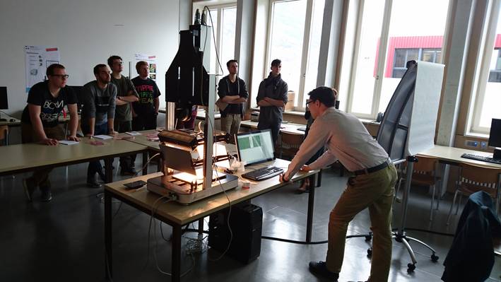 Besuch der Firma Innospec an der FH Graubünden und Durchführung eines gemeinsamen Workshops zur Hyperspektralkamera.