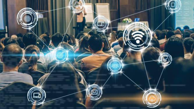 Mehr als eine Babygalerie – der neue Webauftritt des Kantonsspitals Graubünden