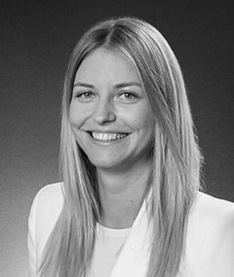 Portrait Nadja Riedi, Organisationsassistentin