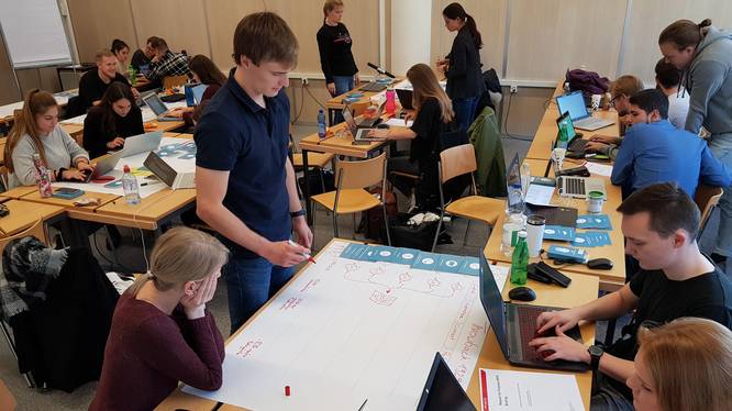 Wissensplatz Begleiterin über das Studium hinaus