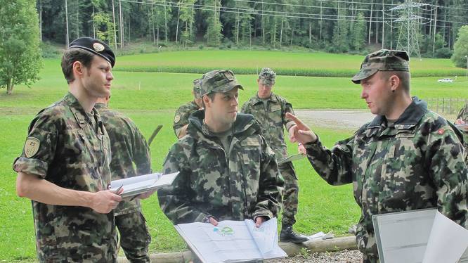 MAS in Business Administration - Absolventinnen und Absolventen Führungslehrgang Einheit und Stabslehrgang Truppenkörper