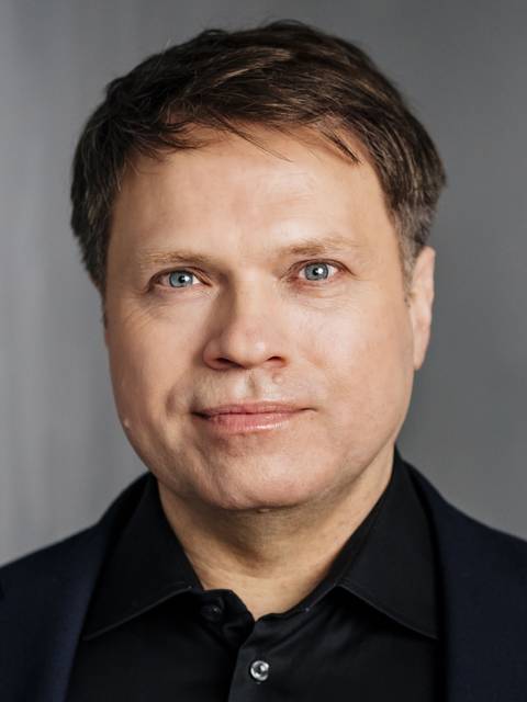 Wolfgang Schäfer ist neuer Studienleiter des Joint-Masterstudiums Digital Communication and Creative Media Production der Fachhochschule Graubünden und der Universität Freiburg. (Bild: Asja Caspari)