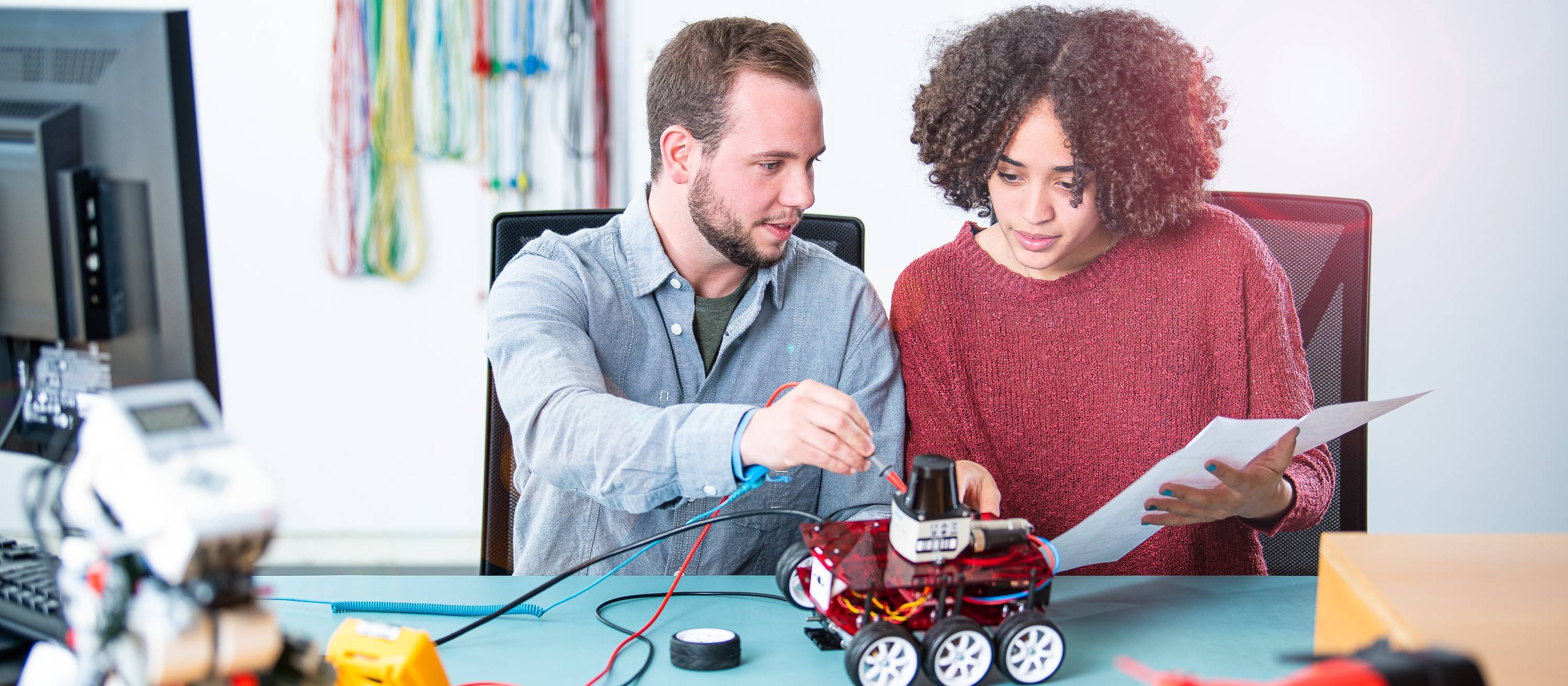 Imagebild Bachelorstudium Mobile Robotics
