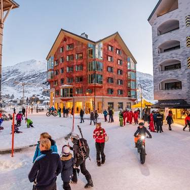 Andermatt Reuss Piazza