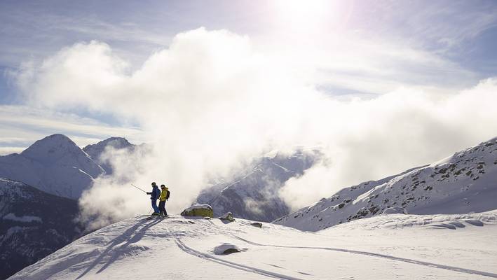 Skitourer in Disentis Sedrun