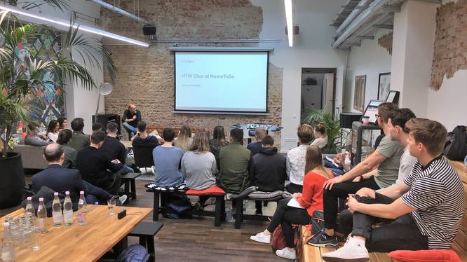 Wissensplatz Gesuchte Fachkräfte: Digital Business Managerinnen und Manager