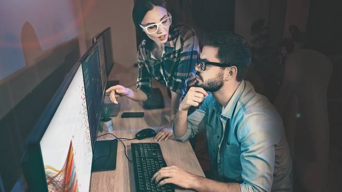 Bachelorstudium Computational and Data Science Im Computational and Data Science Studium tauschen sich Studierende aus.