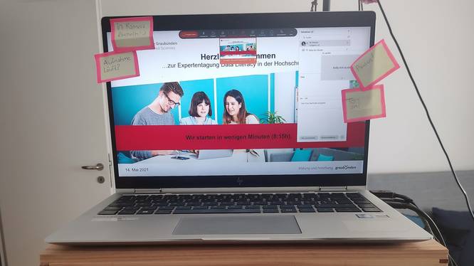 Wissensplatz Nicht untergehen im Datenozean