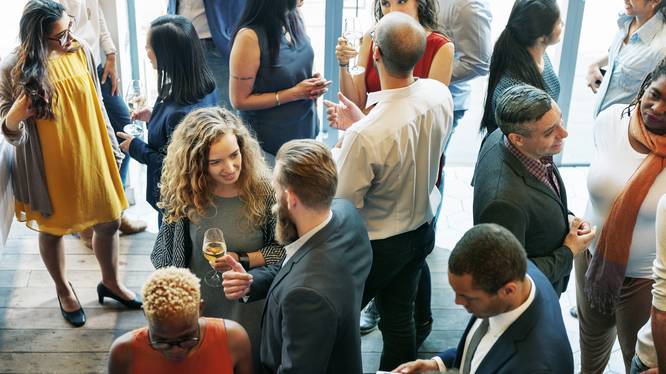 Wissensplatz Studentinnen und Botschafterinnen