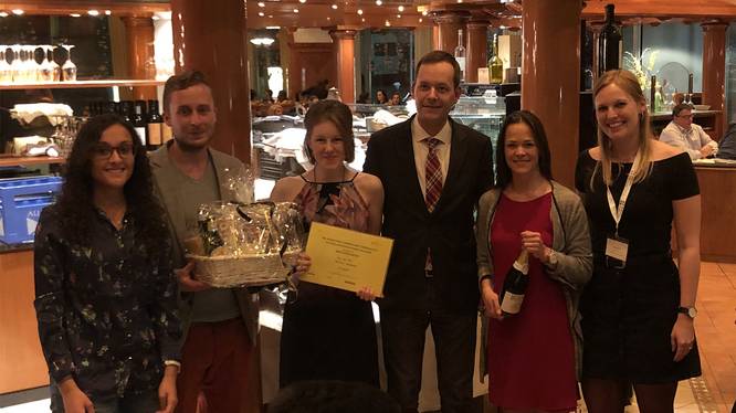 Best Paper Award, 34th International TourismStudent Conference Sarah Rohner (Tourismus), Sven Mostberger (Tourismus), Eleanor Shaw (Tourismus), Kira Schmid (Tourismus)