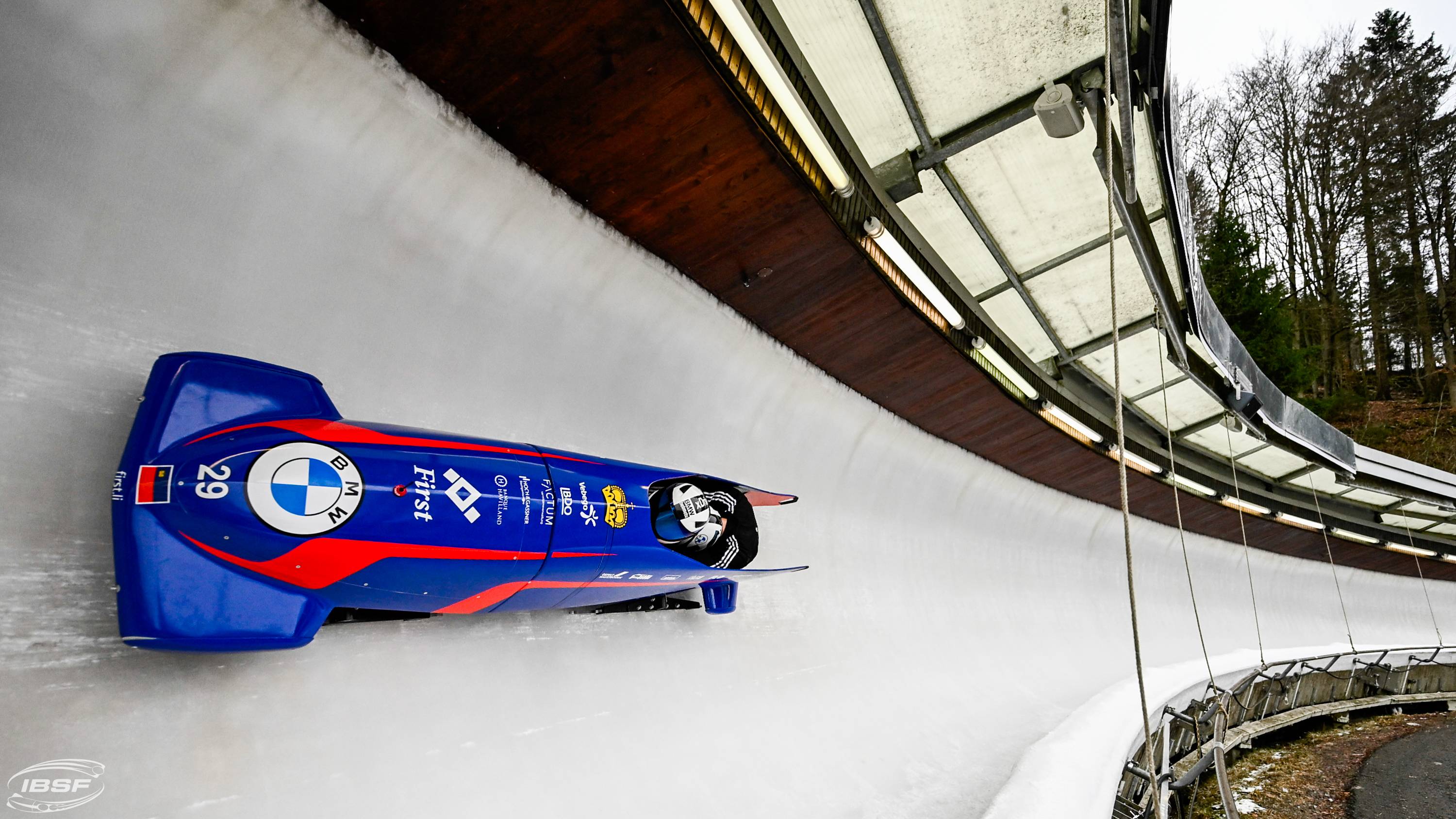 Der 21-jährige Bob-Pilot Martin Kranz studiert Mobile Robotics im Teilzeitpensum an der FH Graubünden.